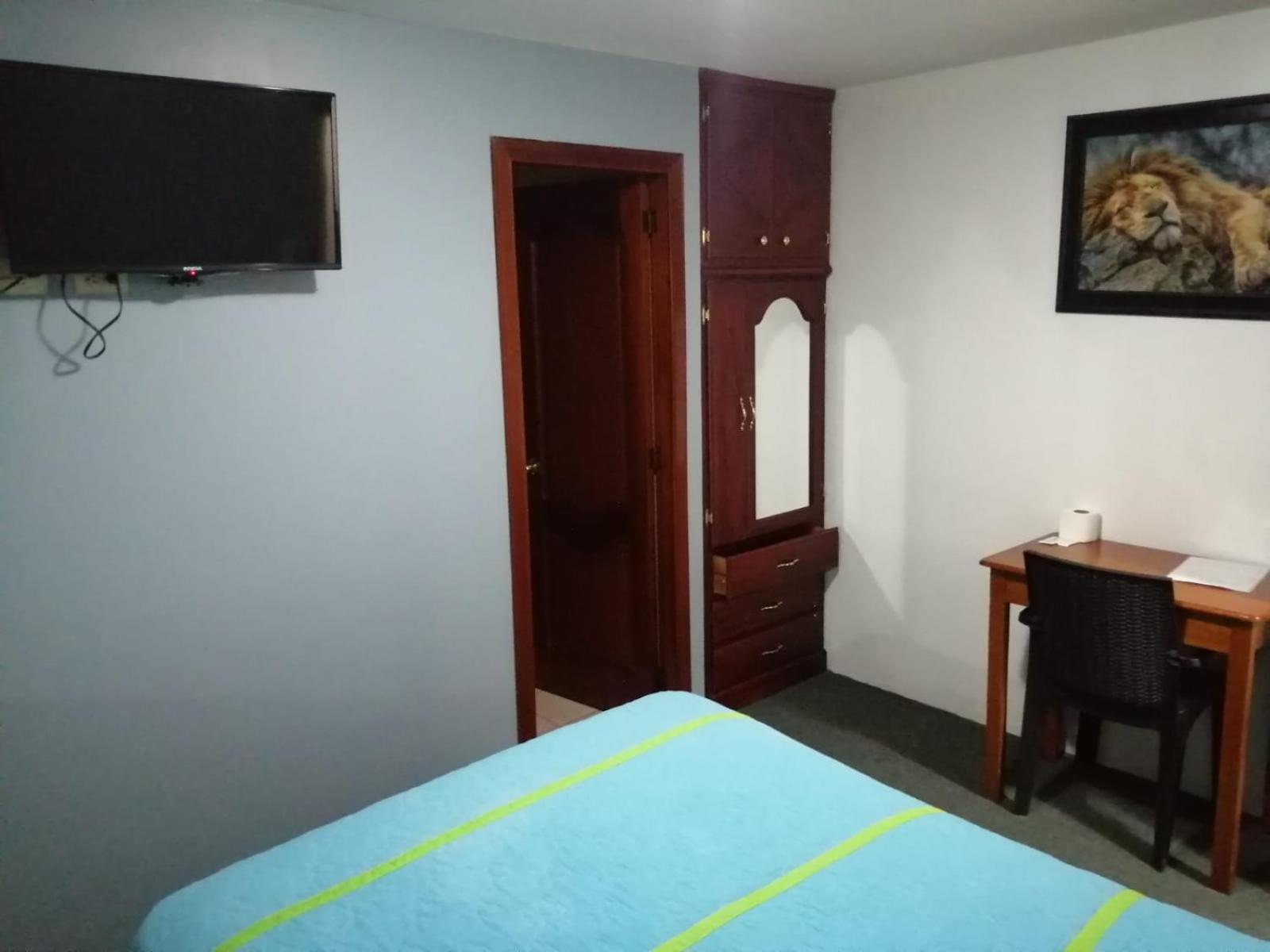 Hostal Pucara Лоха Экстерьер фото