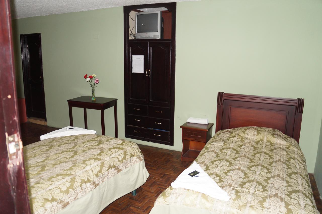 Hostal Pucara Лоха Экстерьер фото
